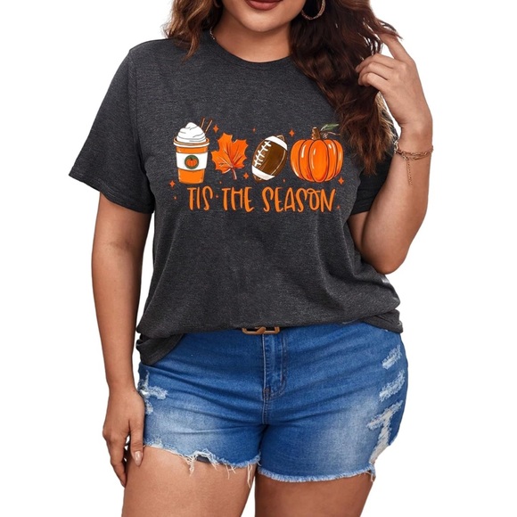 Tops - NIP Dark Grey Tis The Season Fall Graphic Tee Size L